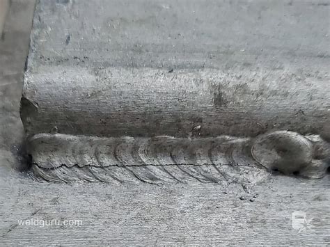 welding cracks in metal